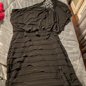 One shoulder black dress